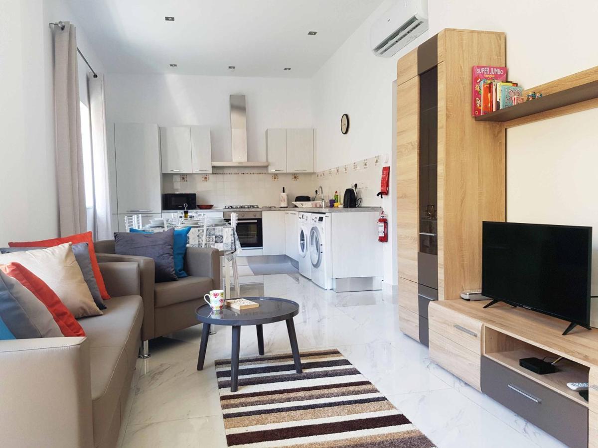 Ac1- Prime Location 3 Bedroom Apt In St.Julian'S Saint Julian's Εξωτερικό φωτογραφία