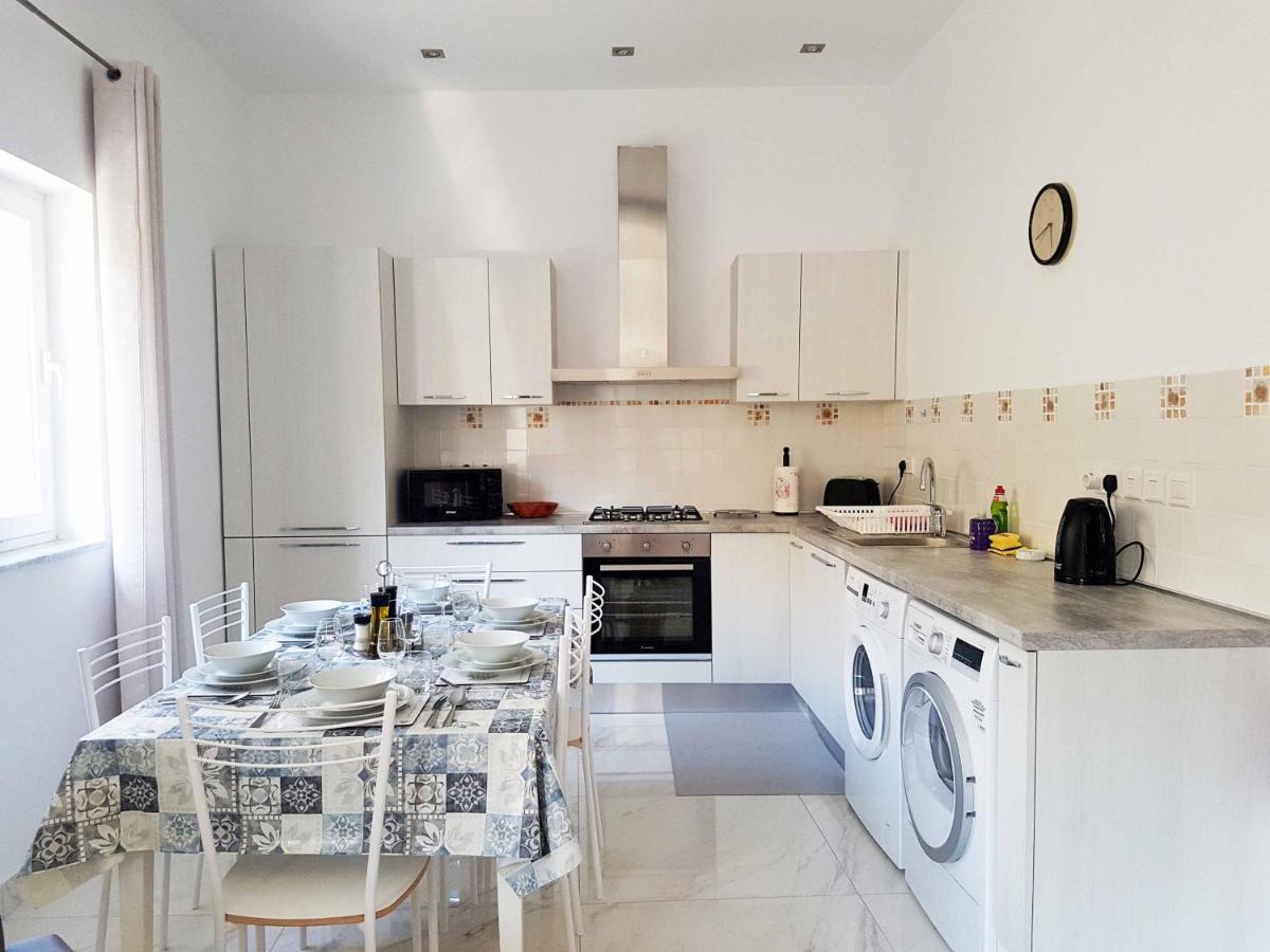 Ac1- Prime Location 3 Bedroom Apt In St.Julian'S Saint Julian's Εξωτερικό φωτογραφία